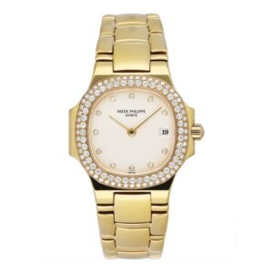 Patek Philippe Nautilus 4700/54 Diamond Cream Dial Relógio Feminino